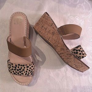 Crown & Ivy Caroline Leather Sandals Women’s Leopard Brown Cork Wedge Slides 6.5